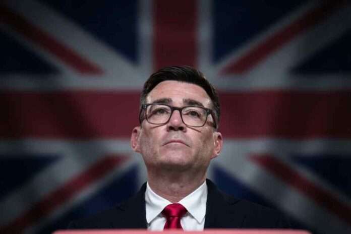 Burnham, il rivoluzionario di apparato come si cambia tutto per non cambiare (quasi) niente