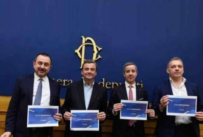 Dalla Romania al DDL Lombardo-Calenda, il nuovo maccartismo