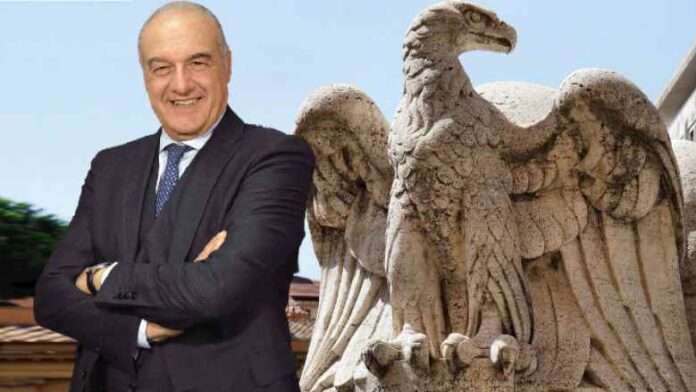 Enrico Michetti candidato sindaco a Roma: il professore che ama il saluto romano