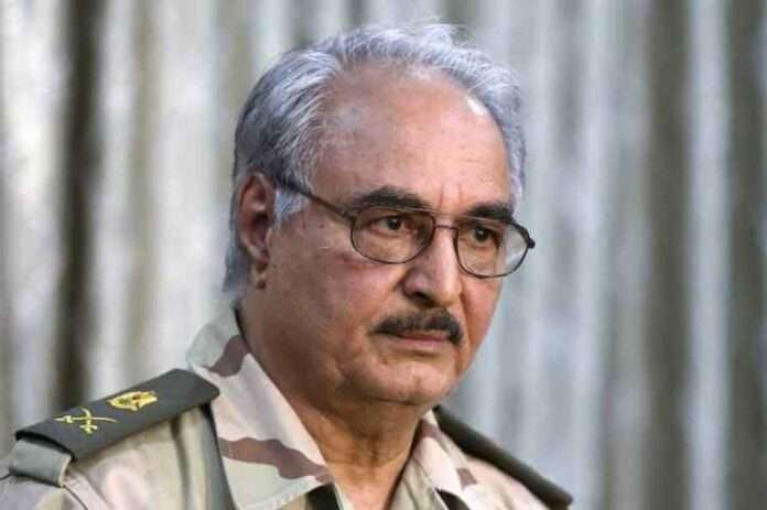 Haftar muove le truppe: si riaccende la Libia
