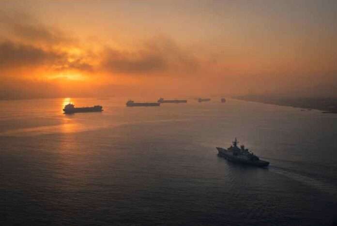 Hormuz, la guerra dei post l'Iran ha colpito la portaerei USS George Washington o no