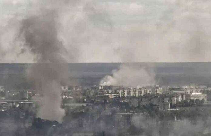 I TG Rai continuano a spacciare i bombardamenti ucraini su Donetsk per russi
