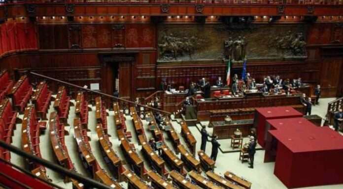 Quirinale, la democrazia costituzionale sotto attacco del qualunquismo dall'alto