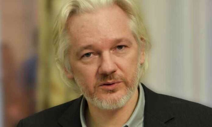 Il portavoce di Amnesty International Voto su Assange al Comune di Milano una brutta pagina