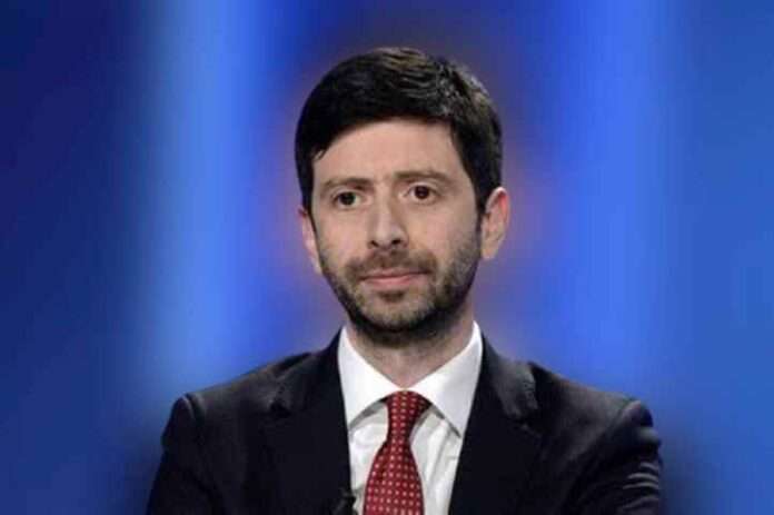Il ministro Speranza mantiene la linea: 