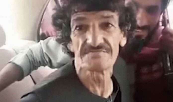 Khasha Zwan, il comico giustiziato, ci trascina nella solidarità ma con distacco