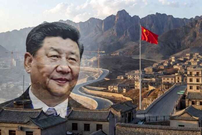 La Cina, l'unità etnica e i titoli scritti prima di leggere la legge