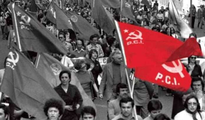 La dannazione della sinistra è la narrazione degli ex