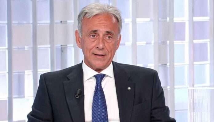 L'ambasciatore italiano difende il monopolio USA sull'IA e accusa la Cina di essere troppo generosa