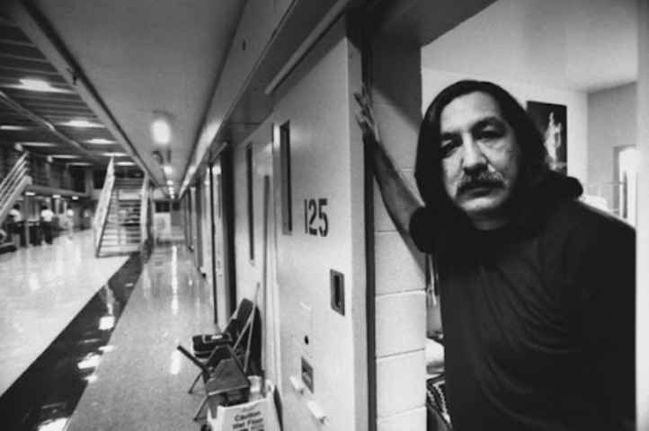 Liberate Leonard Peltier, da 32 anni in carcere dopo processo farsa