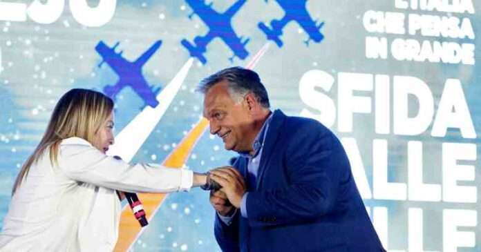 Scontro Union Europea-Ungheria sulla legge anti-Lgbtq+, la Meloni difende Orban
