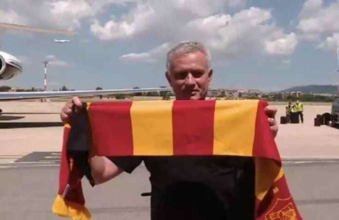 Mourinho a Roma: entusiasmo, tante attese e altrettanti dubbi da sciogliere