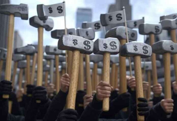 Neoliberalismo crisi apparente o evoluzione verso una nuova forma di totalitarismo