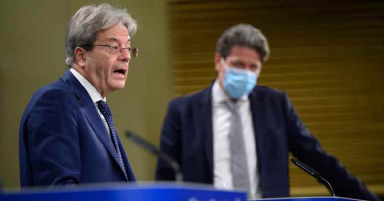 Odio di classe a senso unico: tutti contro il blocco dei licenziamenti