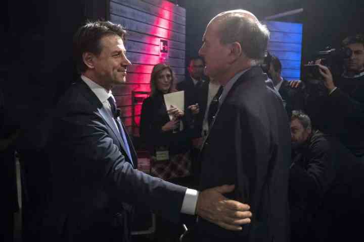PD gioca la carta Enrico Letta. Ma qualcuno ipotizza soluzione clamorosa