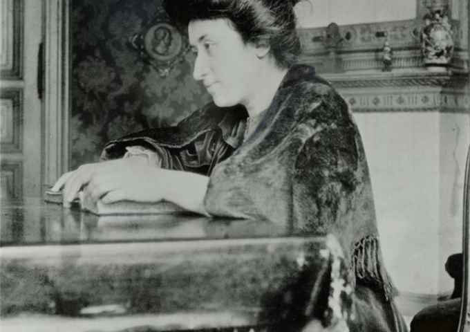 Rosa Luxemburg femminista: le riflessioni di Raya Dunayevskaya 