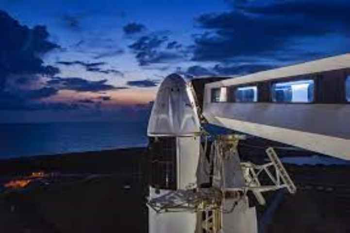 Space X: Turismo spaziale, spazzatura spaziale e nomi, cose, città...spaziali