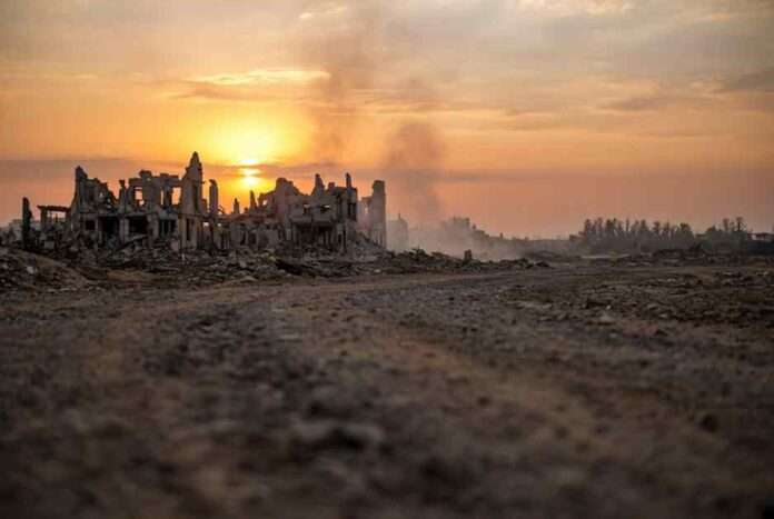 Un mese di bombe israeliane raccontato come normalità Gaza, Cisgiordania, Libano, Siria