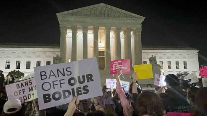 Usa, abolizione del diritto all'aborto: decisione radicale della Corte Suprema?