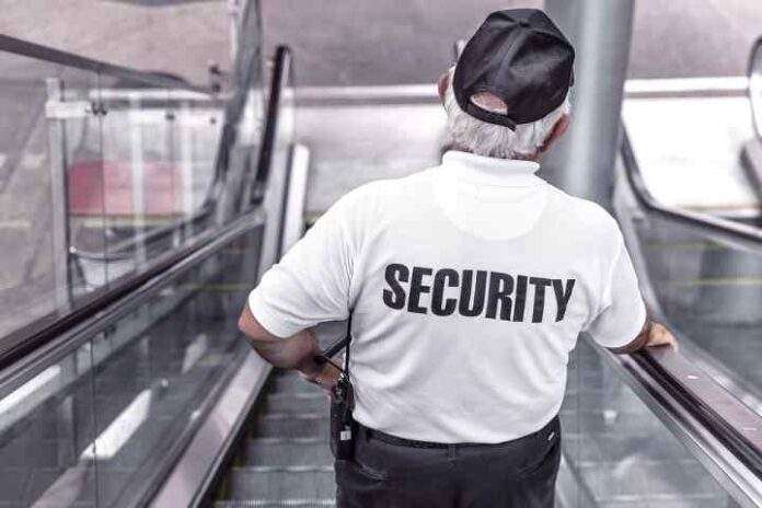 Usa, ancora stragi in California: troppe armi, leggi inefficaci