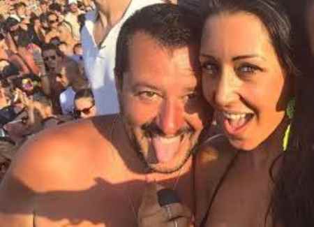 Vacanze 2021, la svolta balneare di Draghi tutti al mare!