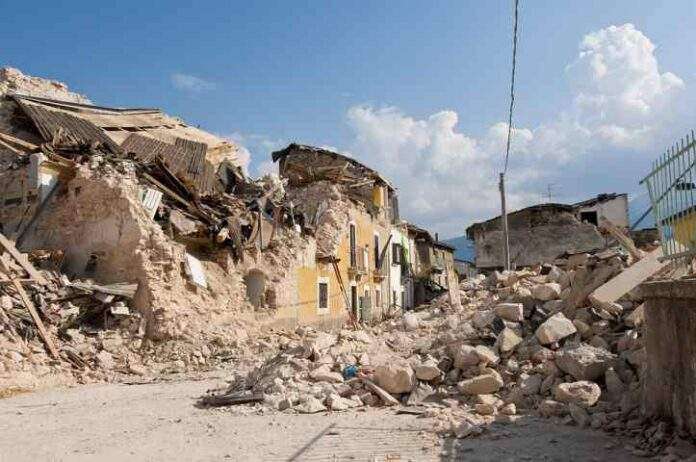 Violento terremoto tra Turchia e Siria, oltre 1500 morti