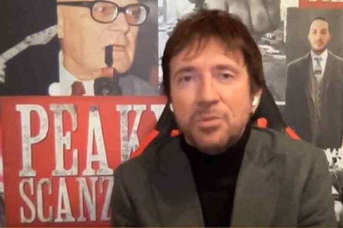 Andrea Scanzi: 