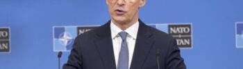 Stoltenberg: "Guerra non iniziata a febbraio. Dal 2014 Nato supporta Kiev"